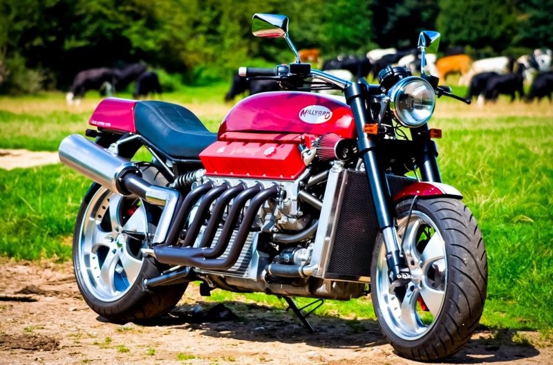  Мотоциклы-монстры: двухколесные чудища с многоцилиндровыми двигателями