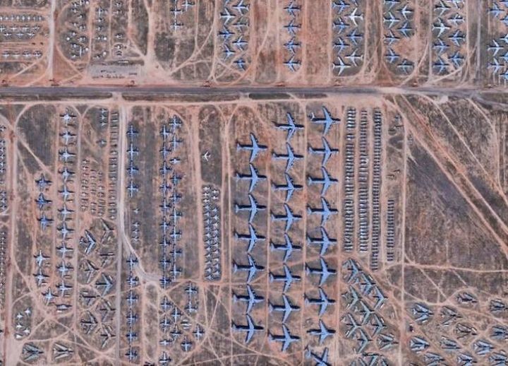Кладбище списанных самолетов в Аризоне