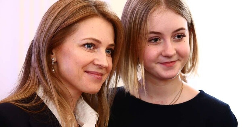 Уже 15: экс-прокурор Поклонская показала, как повзрослела ее дочка