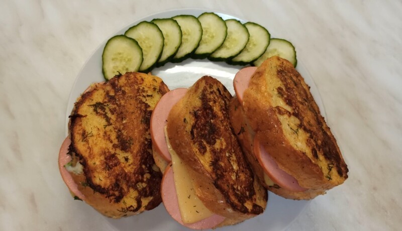 На завтрак! Вкуснейшие бутерброды в нежнейшем кляре "Сытные кармашки"