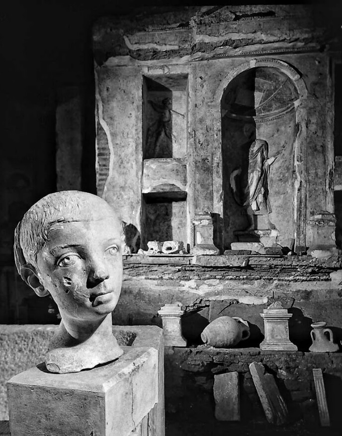 Подземелья Древнего Рима: как археологи раскопали в Ватикане гробницу апостола Петра