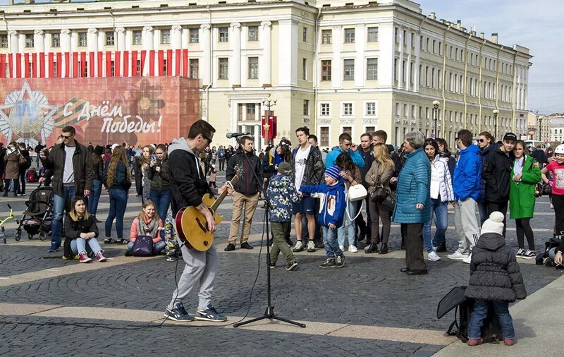 Петербуржцы предложили список мест для легализации уличных выступлений