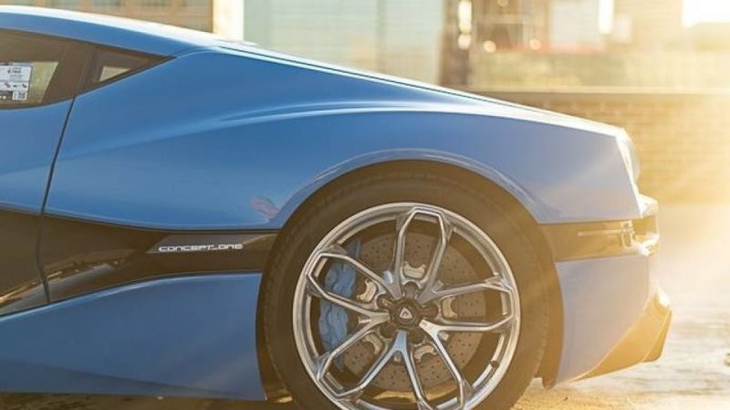 Один из семи выпущенных Rimac Concept One в настоящее время выставлен ​​на продажу в Нью-Йорке