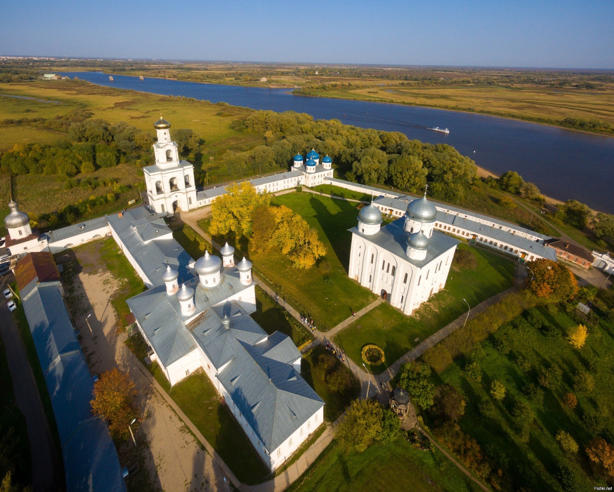 Свято-Юрьева монастыря в Великом Новгороде