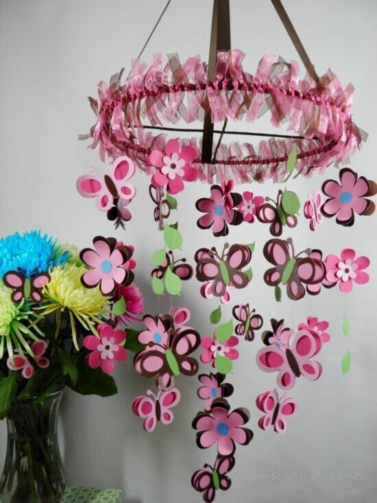 Мастерим декоративные бабочки из виниловых пластинок