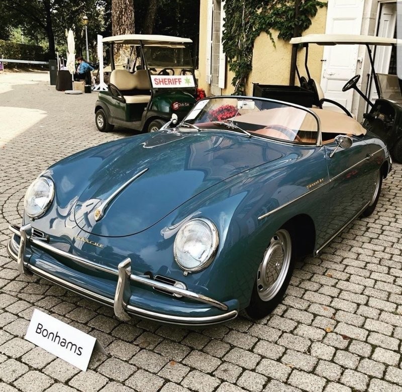 8. Porsche 356A 1600 Speedster 1956 года продан за $368,738 (29 300 000 руб.).