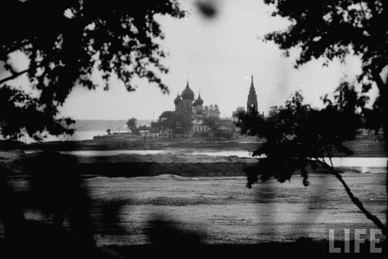 Путешествие Говарда Сочурека по Волге.1958