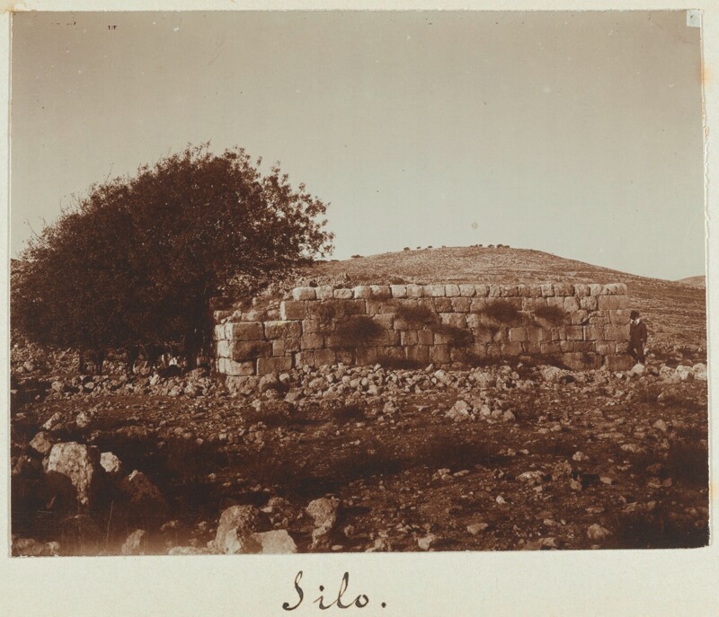 Вид на руины заброшенного места Шило