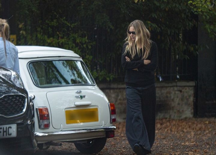 Супермодель Кейт Мосс подарила дочери на 18-летие старенький MINI Cooper