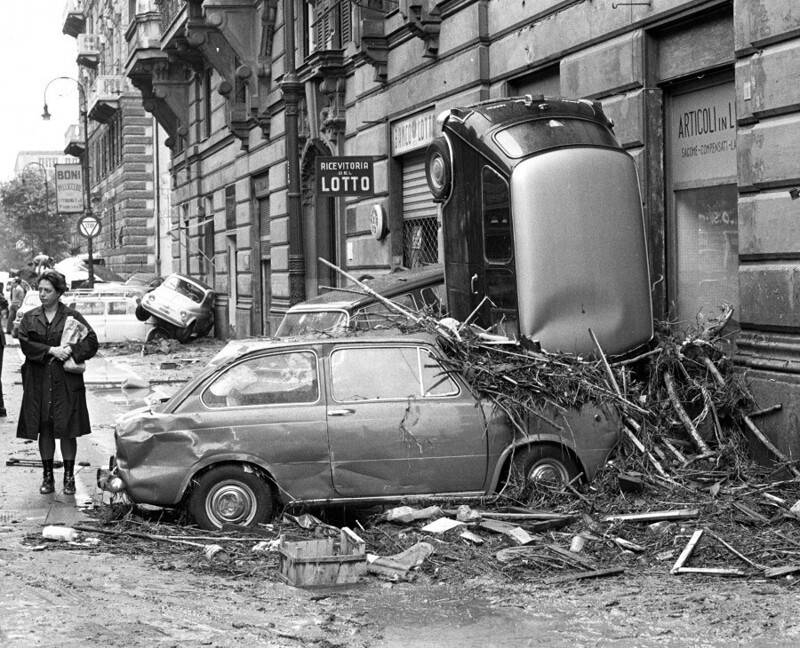 10 октября 1970 года. Италия, Генуя. После наводнения.
