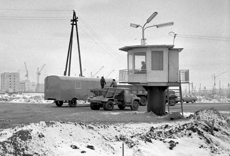 Октябрь 1970 года. Набережные Челны, посёлок ГЭС. Фото Салиха Фаткуллина.
