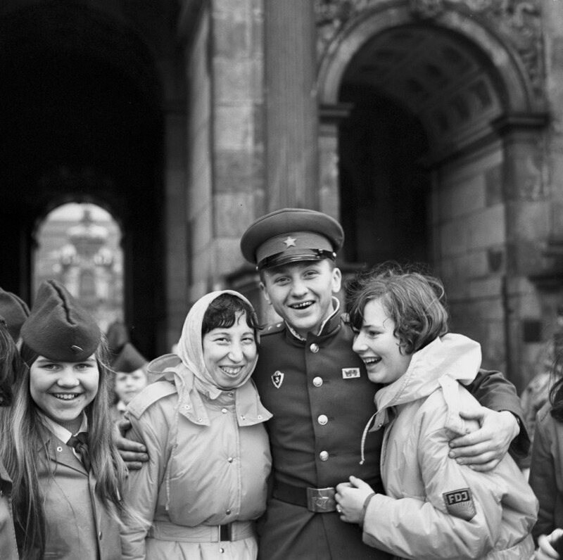 Октябрь 1970 года. Дрезден. Советско-немецкий молодежный фестиваль.