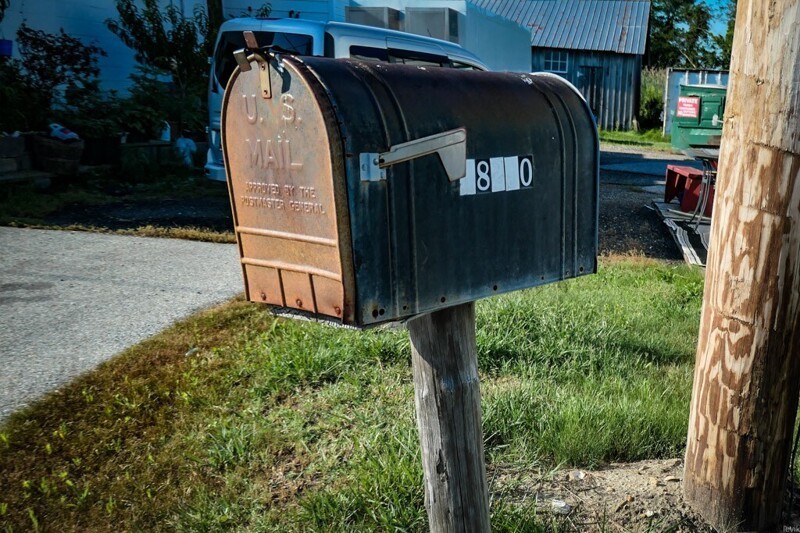 Деревянный почтовый ящик Классическая вертикальная линия