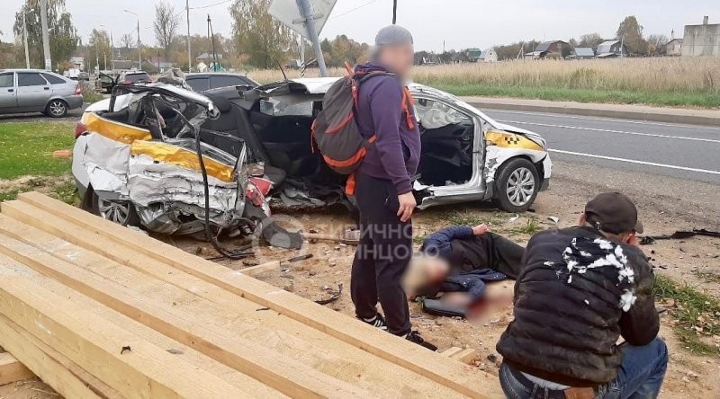 Авария дня. Два пассажира такси погибли в Подмосковье