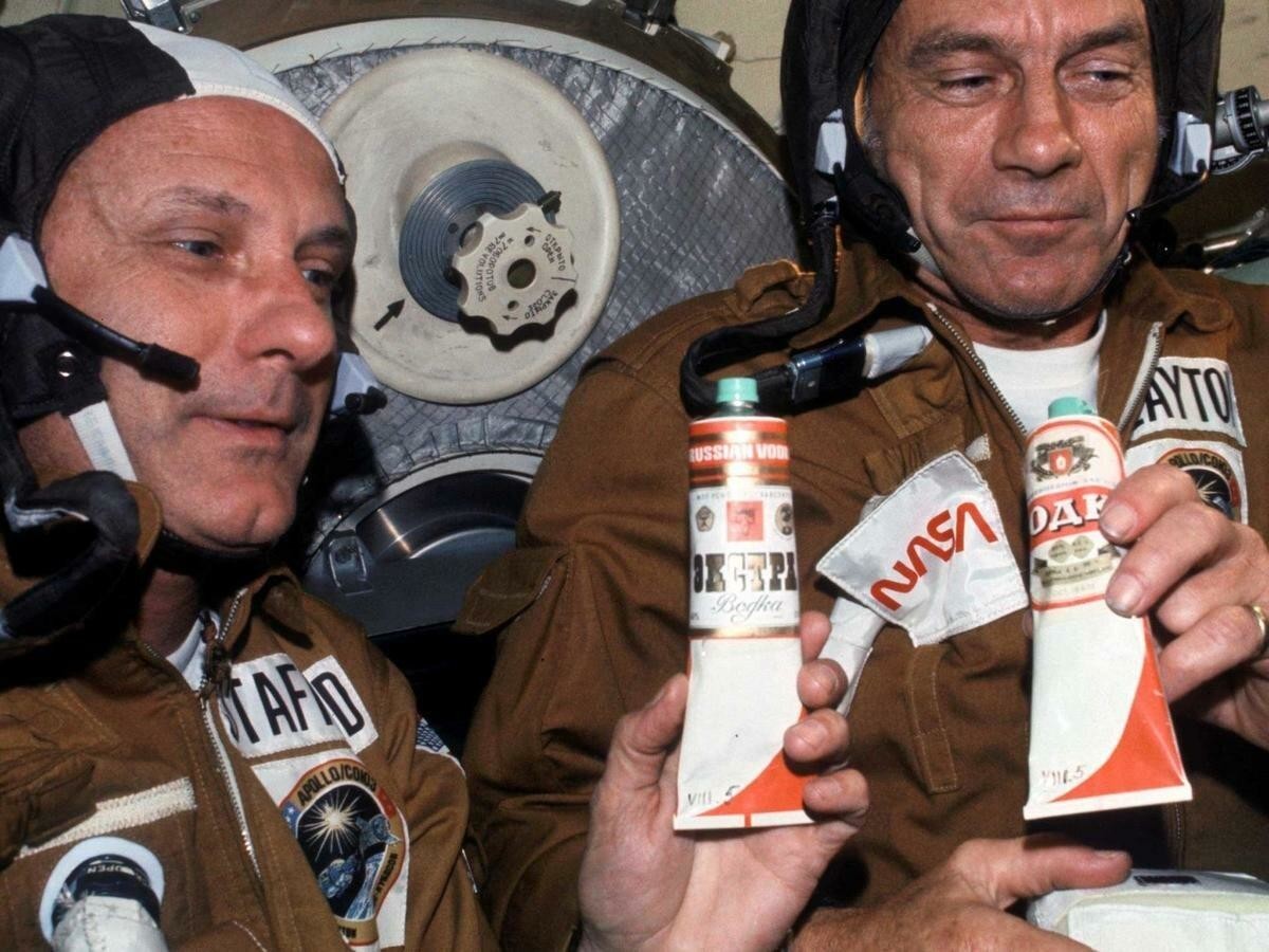 Почему в космосе нельзя пить алкоголь?