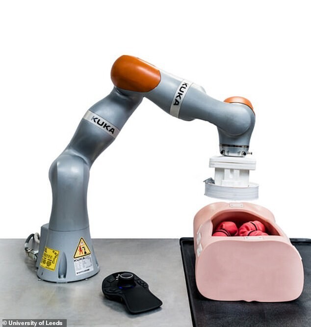 Создан робот с ИИ, который облегчит процедуру колоноскопии