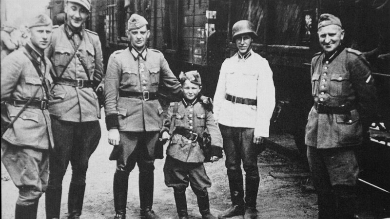 Алекс Курзем: еврейский мальчик воспитанный нацистами