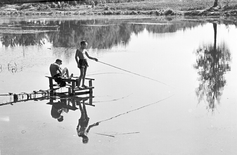 На рыбалке, 1962 год