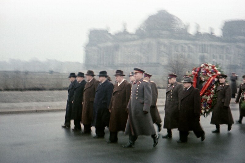 Красная Армия в Берлине 1945-1954 гг. В цвете