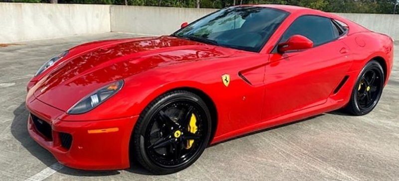 5. Ferrari 599 GTB 2010 года продали за $184,250 (18 100 000 руб.).
