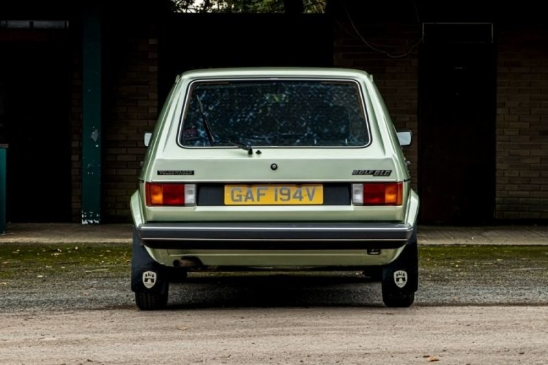Volkswagen Golf 1980 года выпуска с минимальным пробегом выставят на торги в Великобритании