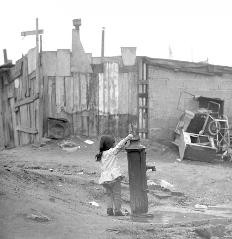 Ноябрь 1970 года. Где-то в пригороде Парижа.