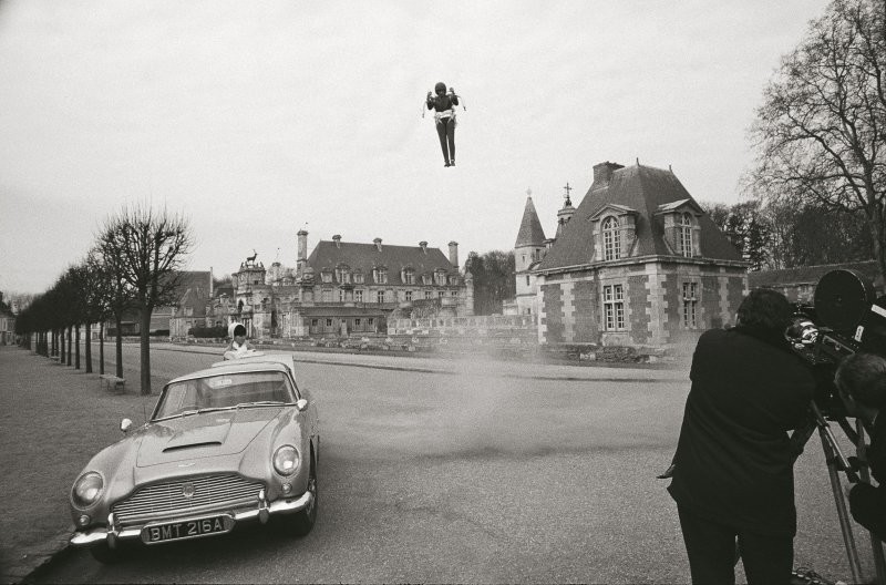 1965 год, Thunderball: снова Aston Martin DB5