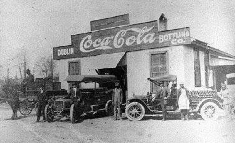 1. Первый завод Coca-Cola, 1886 год