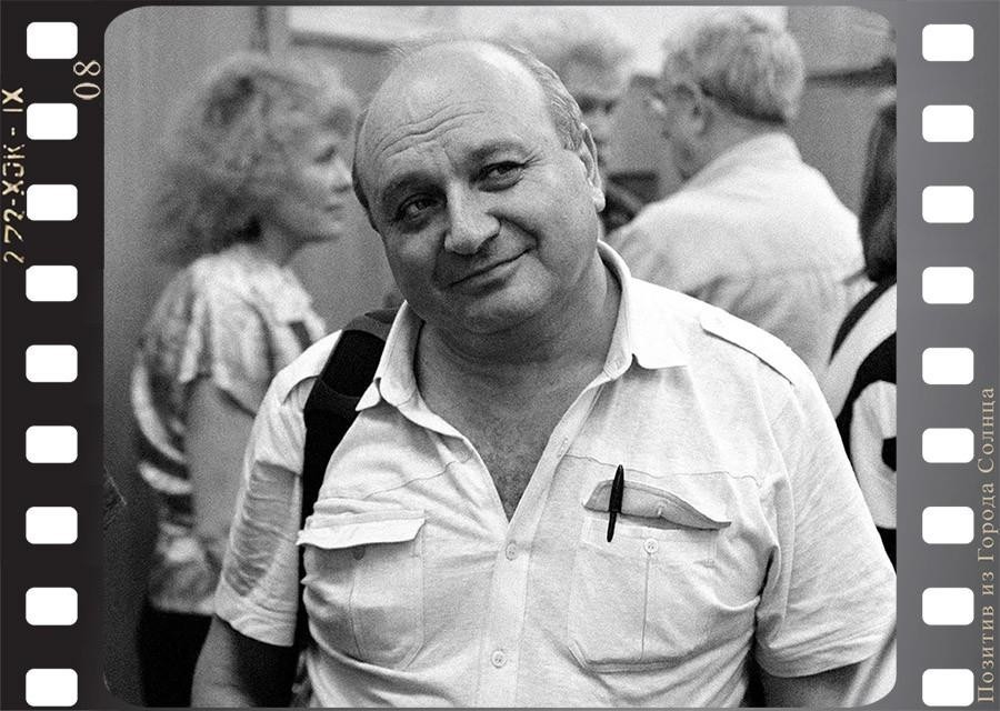 Писатель-сатирик и исполнитель собственных произведений Михаил Михайлович Жванецкий, 25 августа 1988 года.