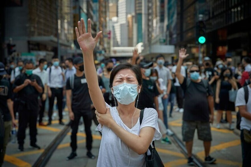 "Гонконг: Революция нашего времени" - 1 место в категории "Пресса - новости"