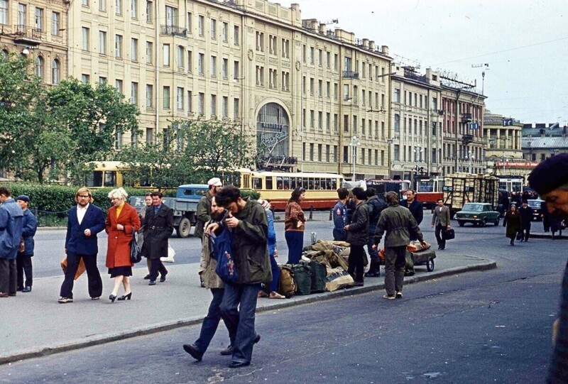 Прогулка по Ленинграду 1976 года