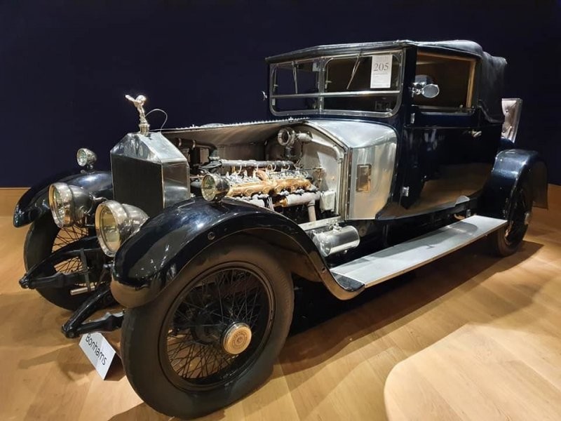 10. Rolls-Royce 40/50HP Silver Ghost 1920 года продан за £90,850 (14 100 000 руб.).