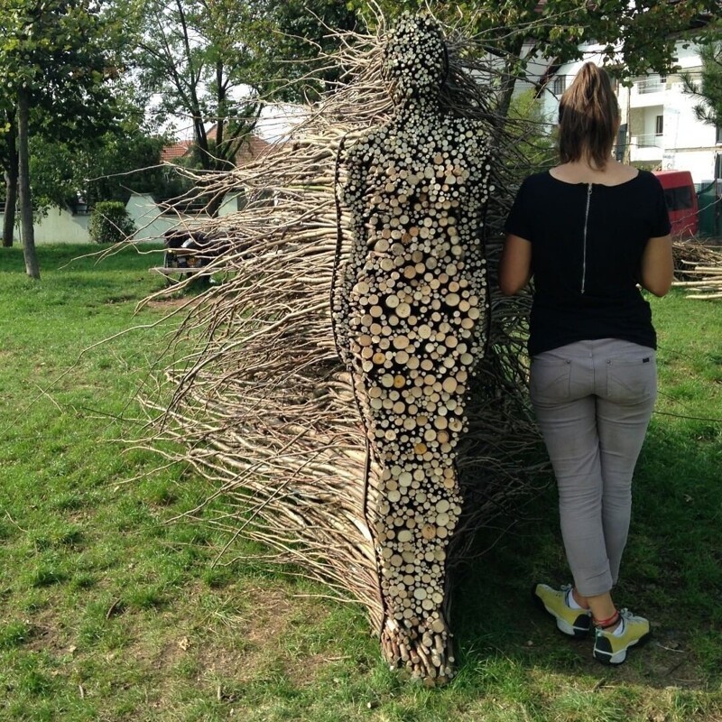 Великолепная скульптура Ольги Зиемской «Неподвижность в движении»