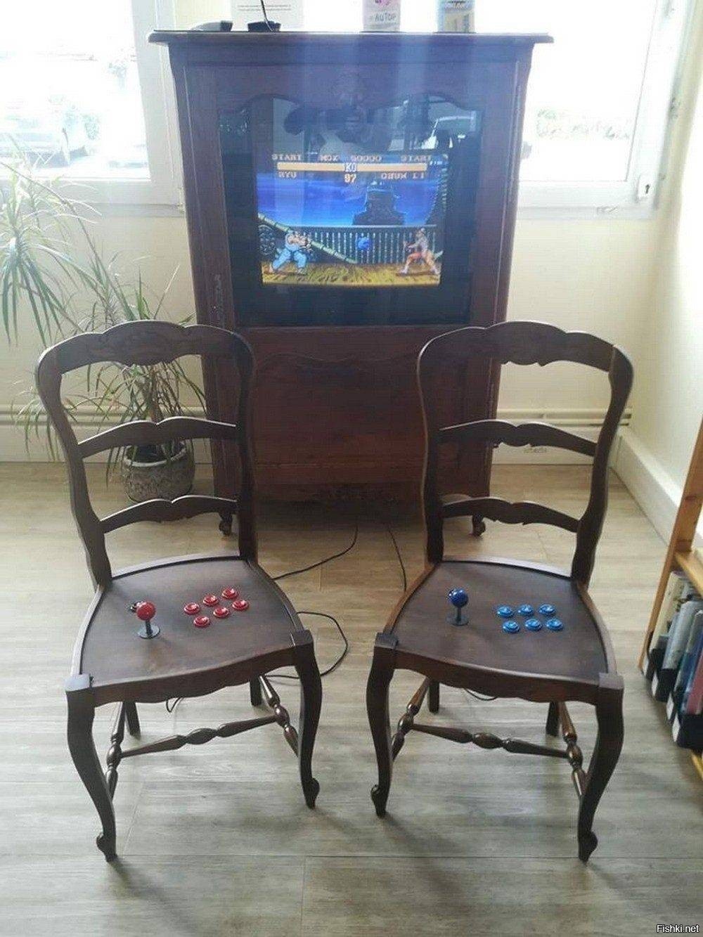 два стула я сделал свой выбор