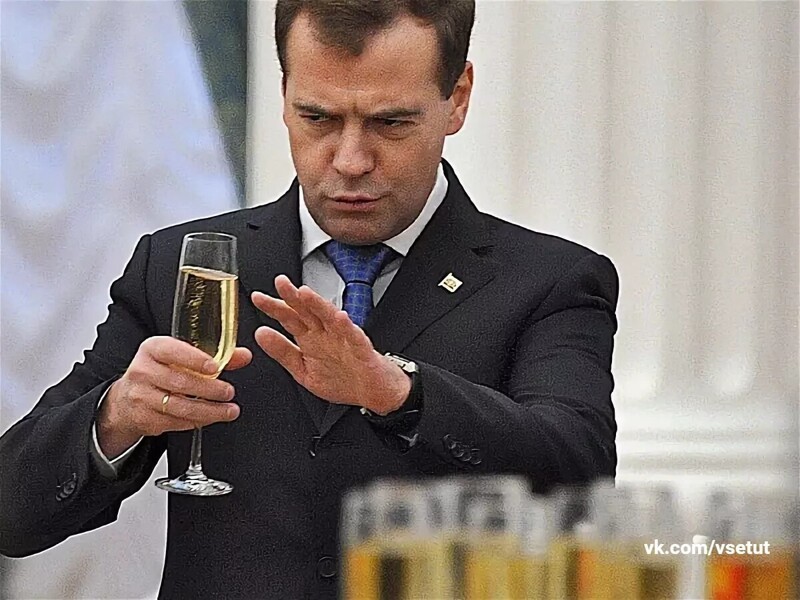 Почему Трамп не пьет спиртное