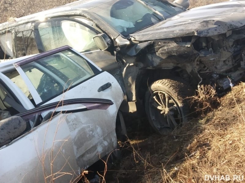 Авария дня. Три человека пострадали в Хабаровском крае