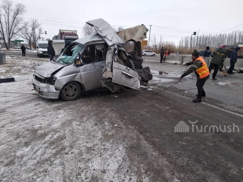 Авария дня. Страшное ДТП с шестью погибшими в Кыргызстане