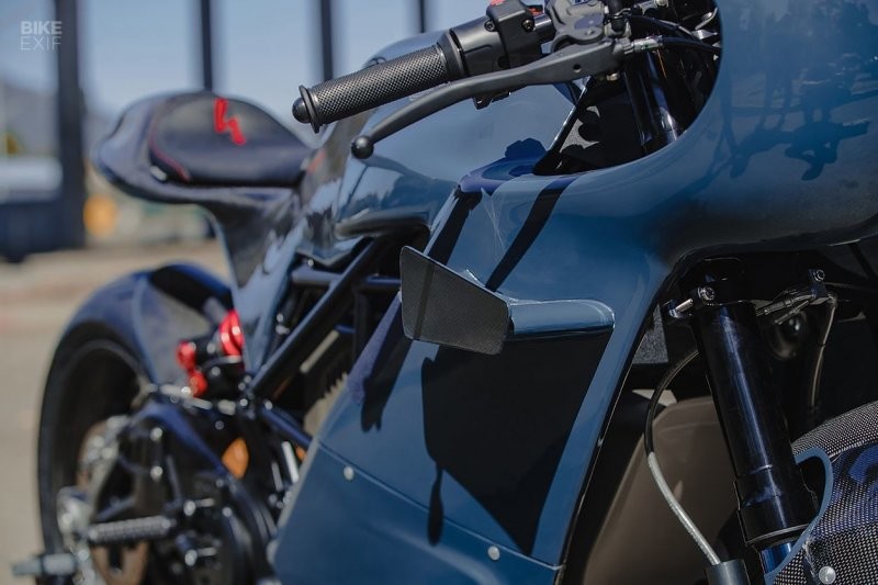 Deus x Zero — переделанный электрический спортивный мотоцикл Zero SR/S