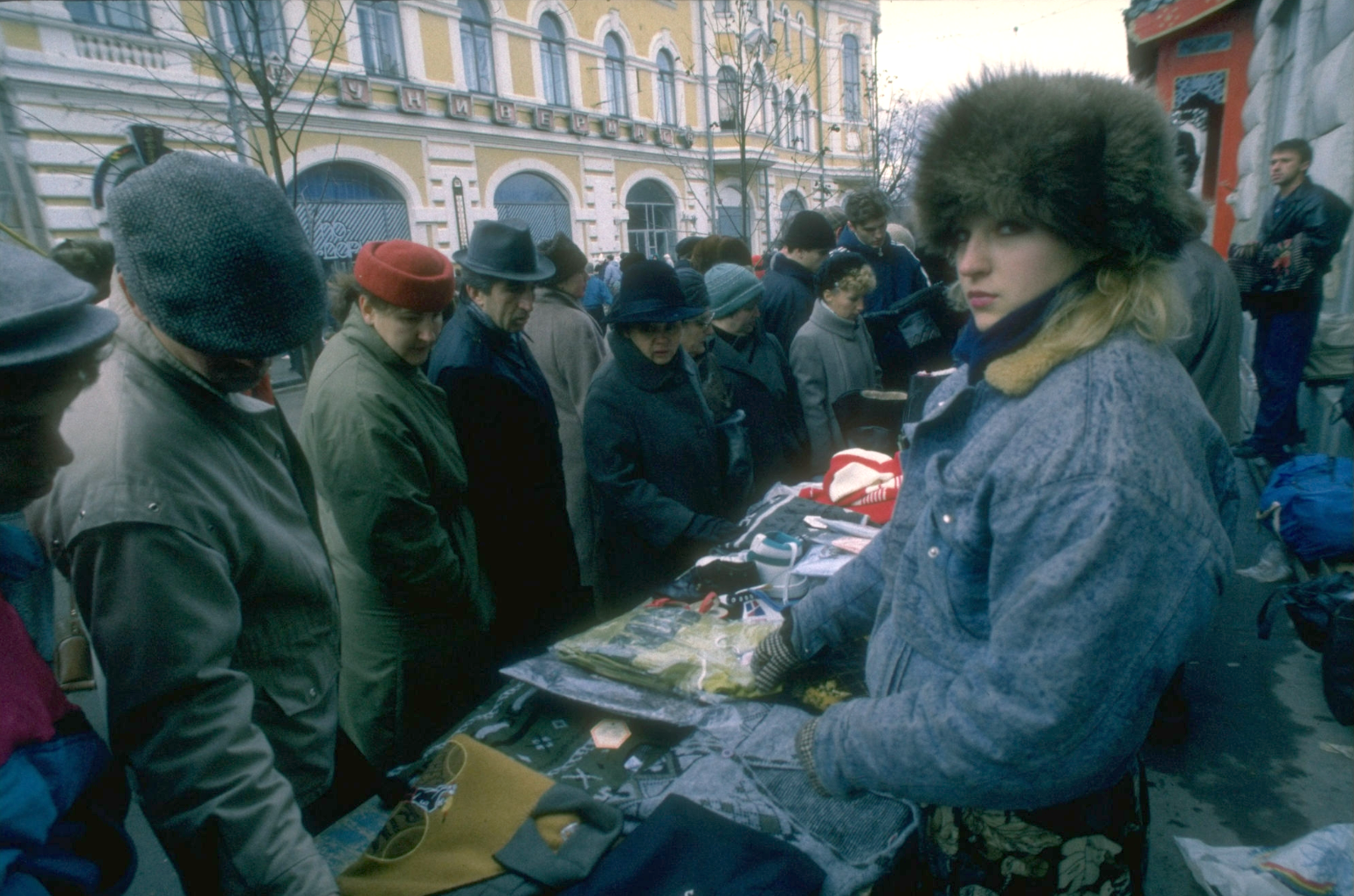 Фото людей из 90 х россия