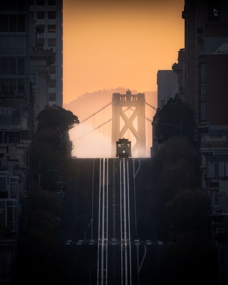 "Пустые улицы", Сан-Франциско, США, @leemumford8