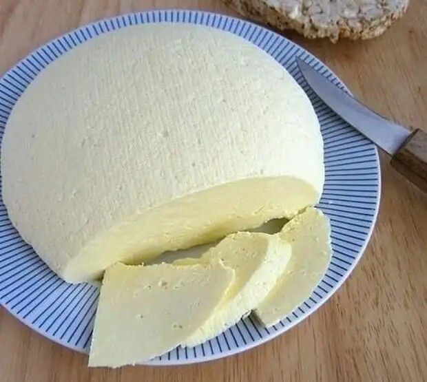  20. Домашний сыр     