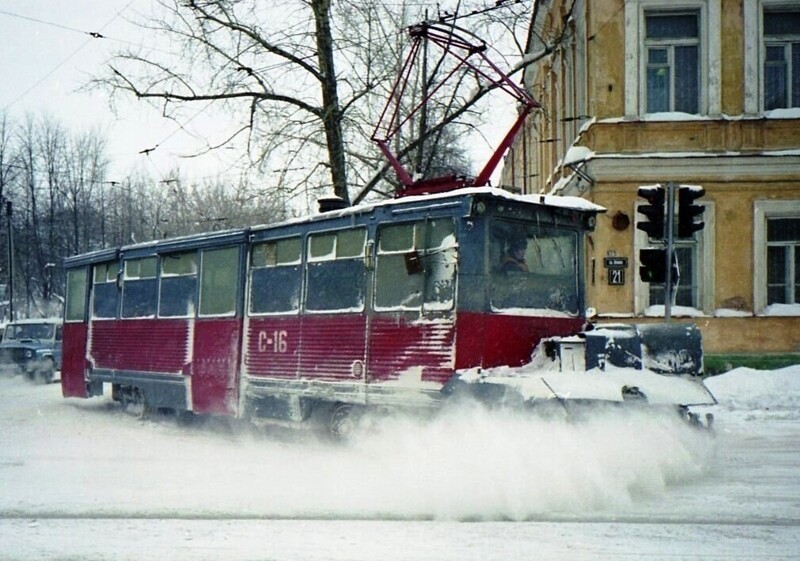Трамвай-снегоочиститель, Пермь