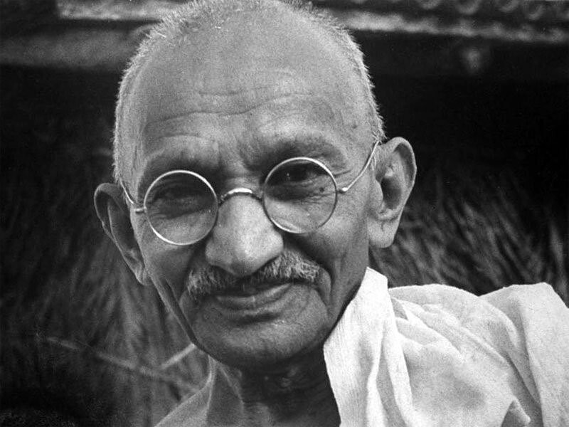 03 Махатма Ганди (ты наверняка помнишь этого худощавого предводителя Индии ...