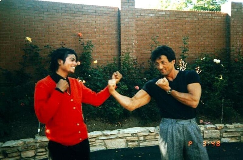 Майкл Джексон «боксирует» с Сильвестром Сталлоне, 1987 год, Энсино, Лос–Анджелес