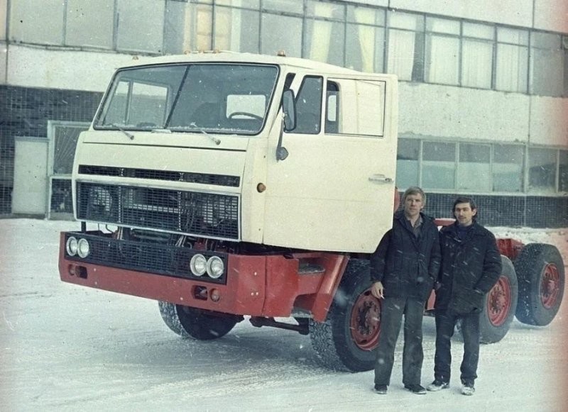 Экспериментальный КАМАЗ-6410, который так и не увидел дорог