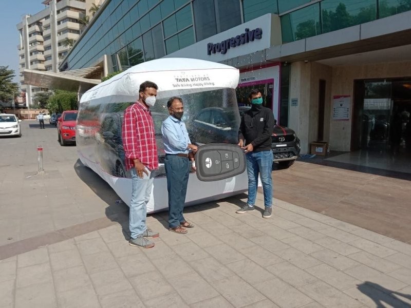 Пузырь безопасности: индусы из Tata Motors продают продезинфицированные автомобили