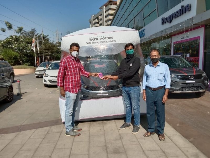 Пузырь безопасности: индусы из Tata Motors продают продезинфицированные автомобили