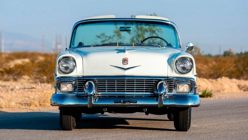Chevrolet El Morocco 1956-1957 — когда мечтаешь о Cadillac, а денег только на Chevrolet