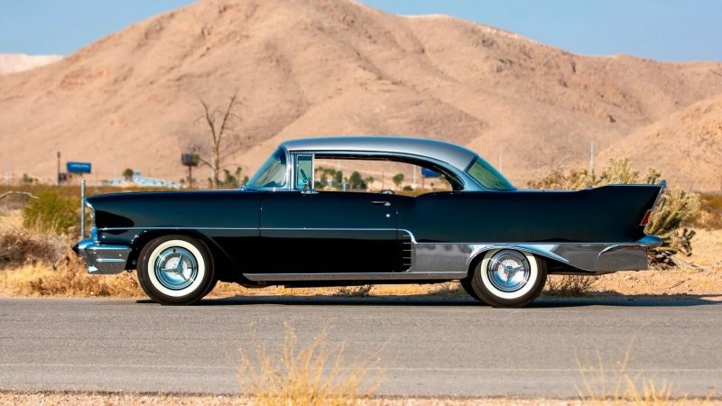 Chevrolet El Morocco 1956-1957 — когда мечтаешь о Cadillac, а денег только на Chevrolet