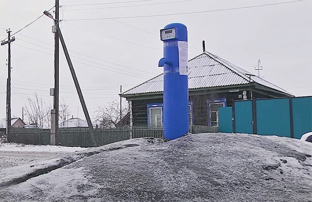 "Вода должна быть бесплатной": в поселке Шушенское расстреляли новую электронную колонку